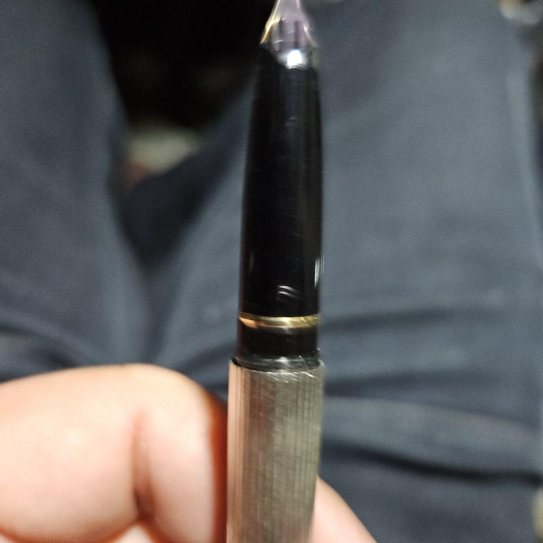 ☆希少☆シルバー ストライプ模様 万年筆