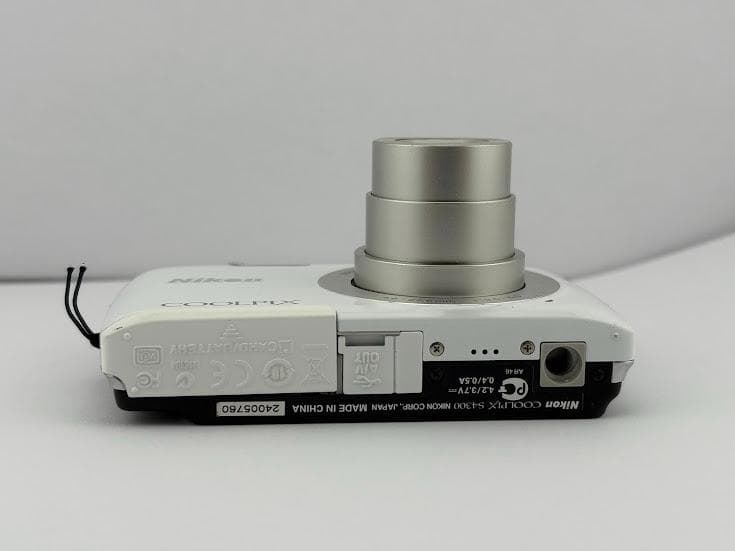 ★極上品★ ニコン NIKON COOLPIX S4300 シェルホワイト