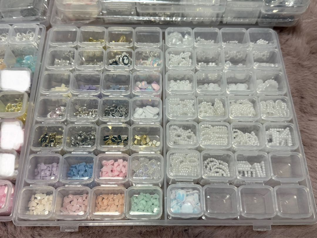 ネイルパーツ 大量 まとめ売り 150種以上