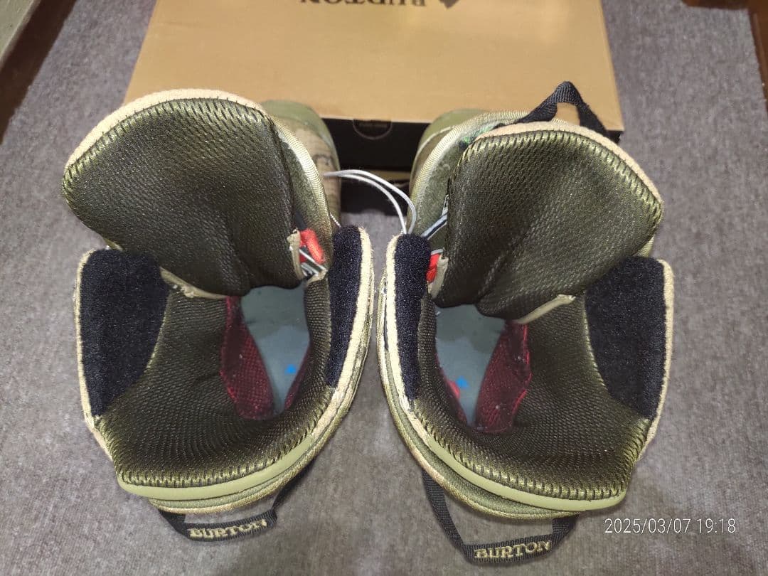 バートン　スワス　ボア　Burton Swath Boa 27.5cm