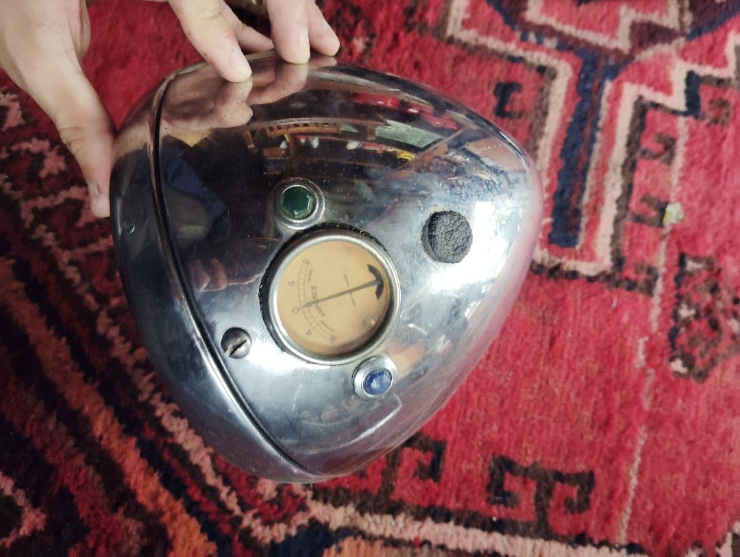 ルーカス　トライアンフ　ヘッドライト　7インチ　純正