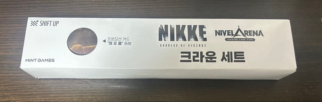 NIKKE NIVEL ARENA プレイマット クラウン