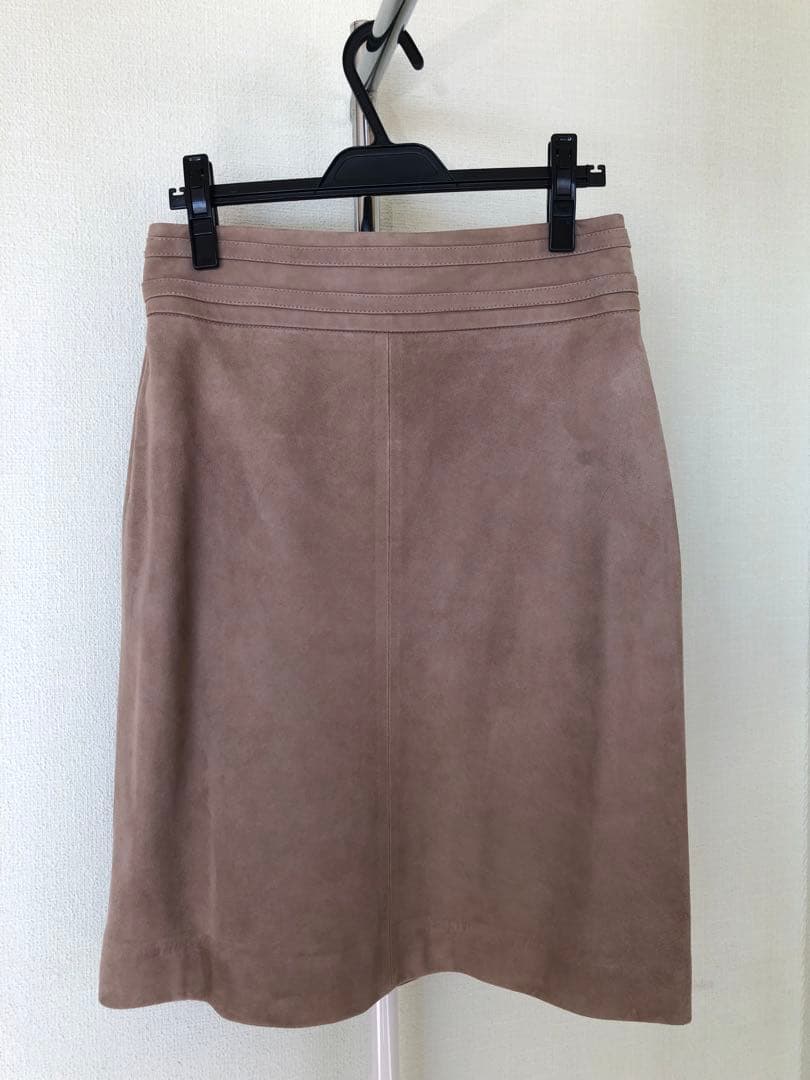 お値下げしました‼️CELINE シープスキン　ベージュ セミタイトスカート