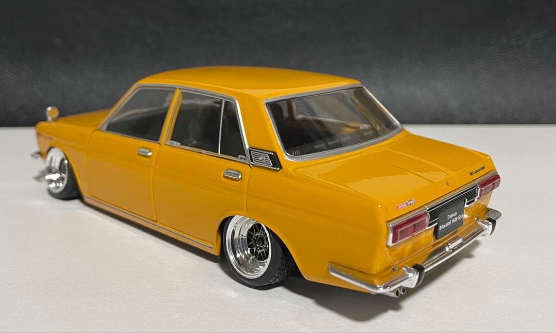 1/24 アシェット 国産名車 ダットサン ブルーバード SSS改 カスタム