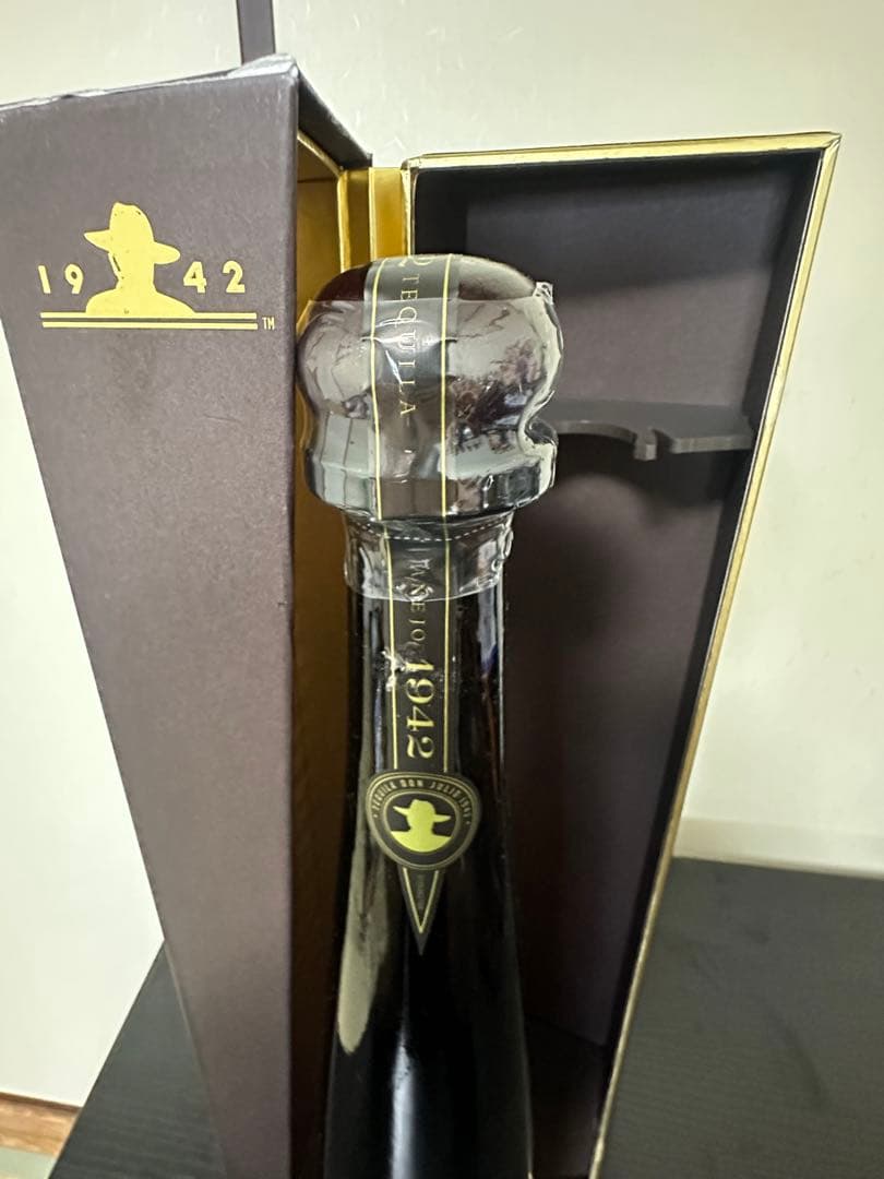 Don Julio 1942 750ml ギフトボックス付き