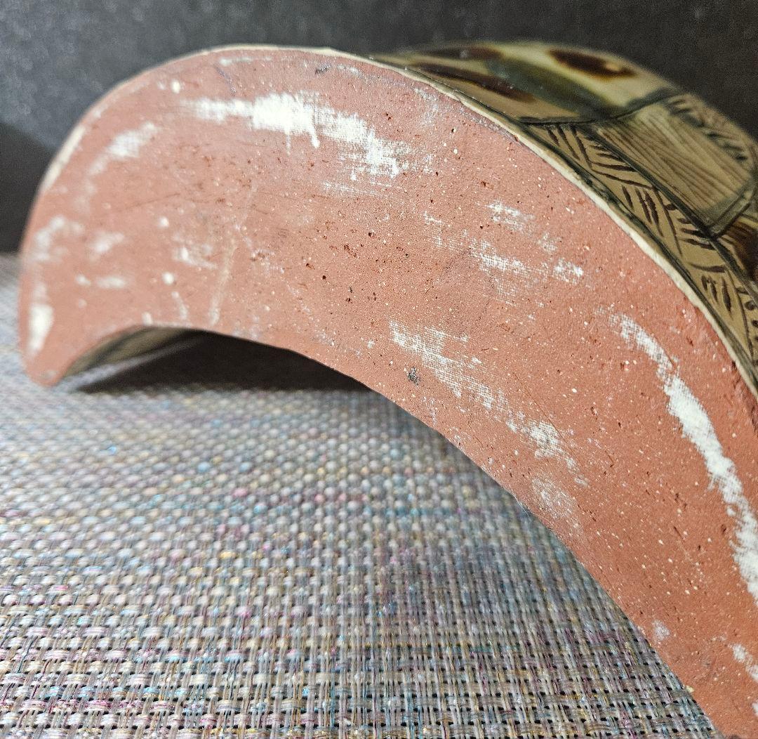 古作品】古琉球　沖縄　壺屋焼　やちむん　獣面　無銘　陶器製　抱瓶　三日月型酒器