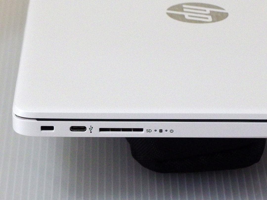 【美品】HP Notebook - 14s-dk0098au