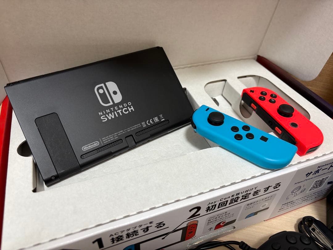 美品 Nintendo Switch本体 フルセット＋別購入フィルム・カバー付き