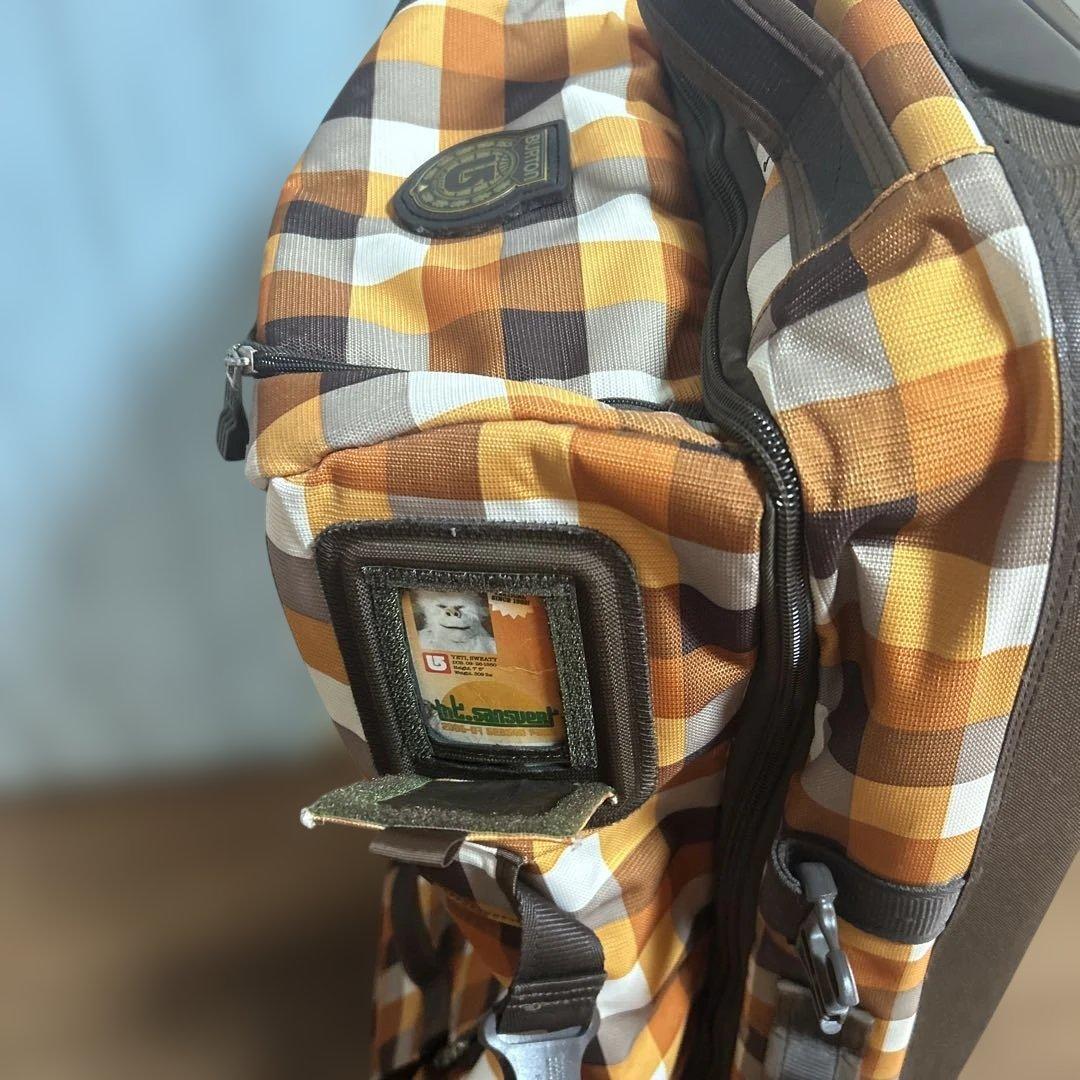 BURTON 大型キャリーバック　大容量　ソフトケース