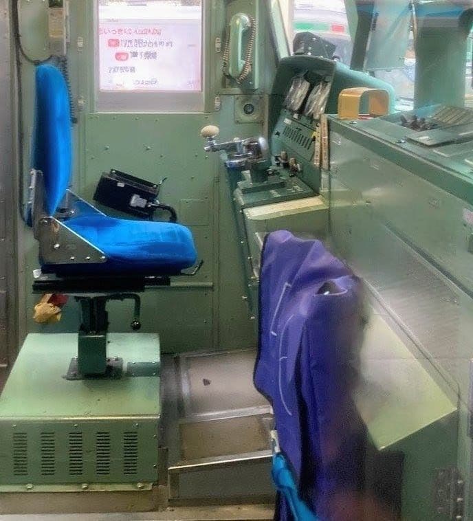 JR東日本 185系0番代A7編成【クハ185-114運転席椅子】