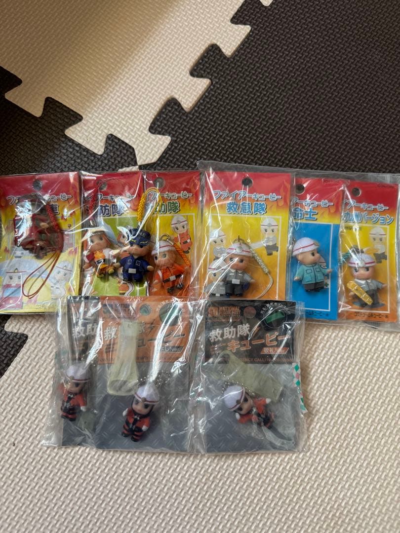 キューピー 消防士 ストラップ 10個セット