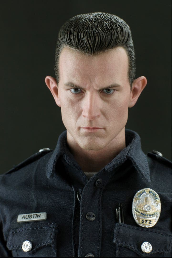 ムービー•マスターピース『ターミネーター２』T-1000　MM129　1/6