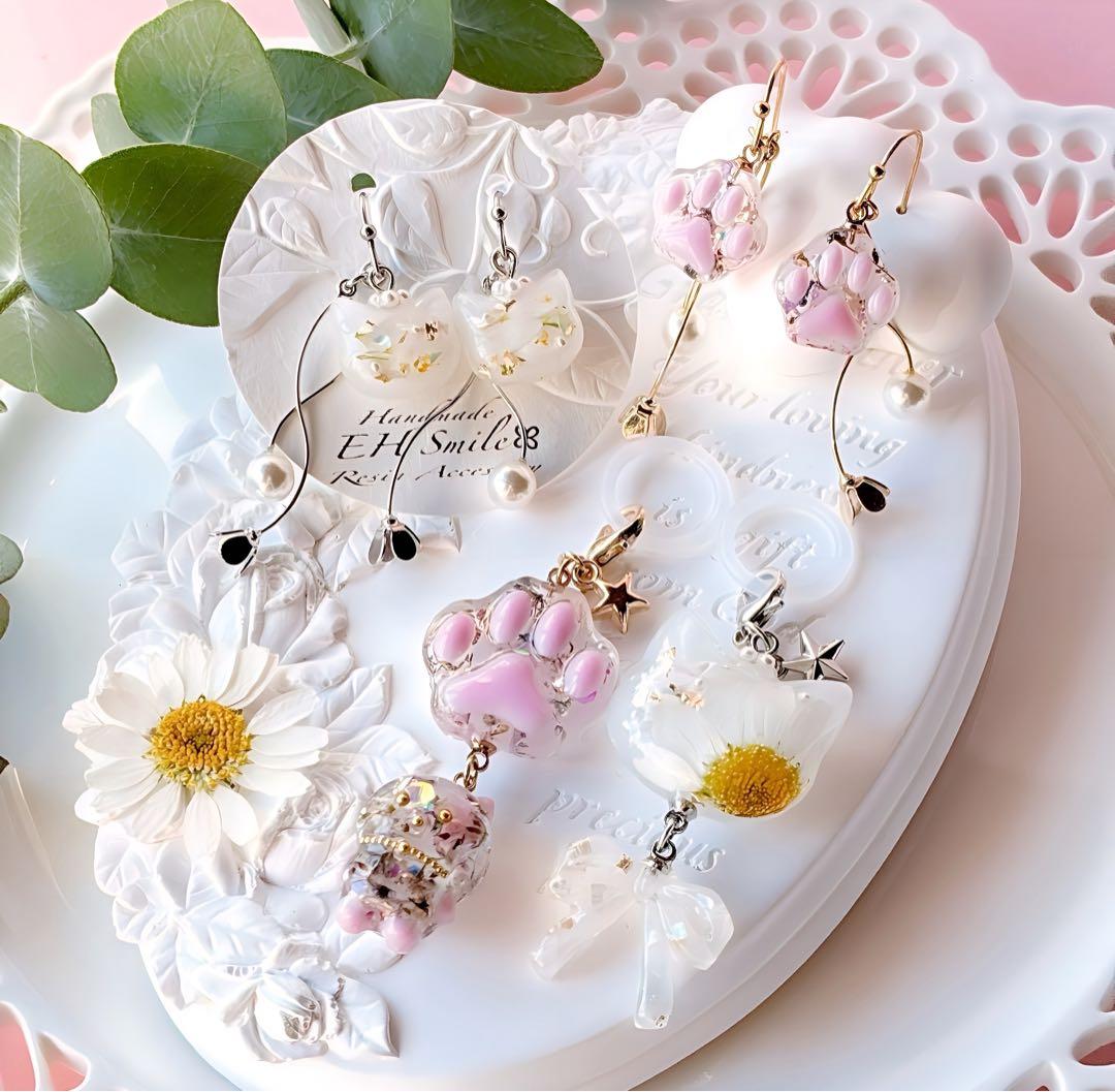 kikiさま専用レジンキーホルダー　うさぎ、いぬ、ひつじ3点セット