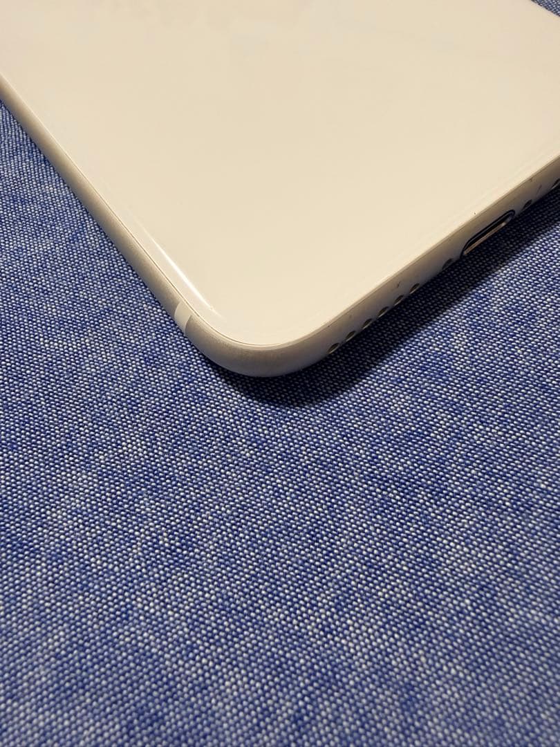 iPhone SE第3世代 256GB ホワイト