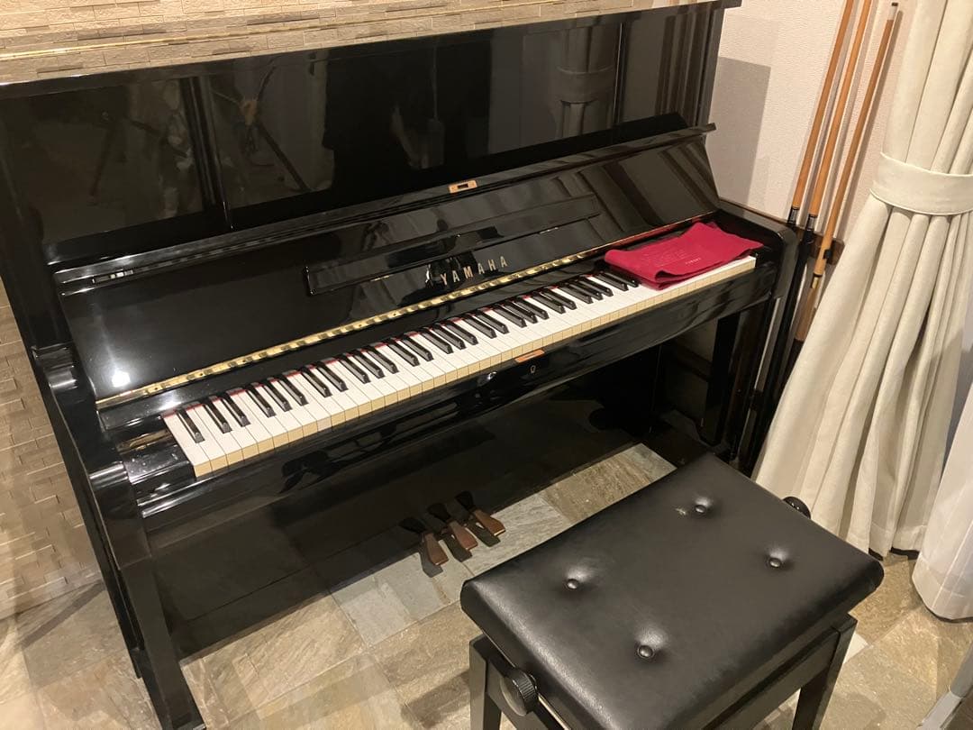 YAMAHA アップライトピアノ UX-1