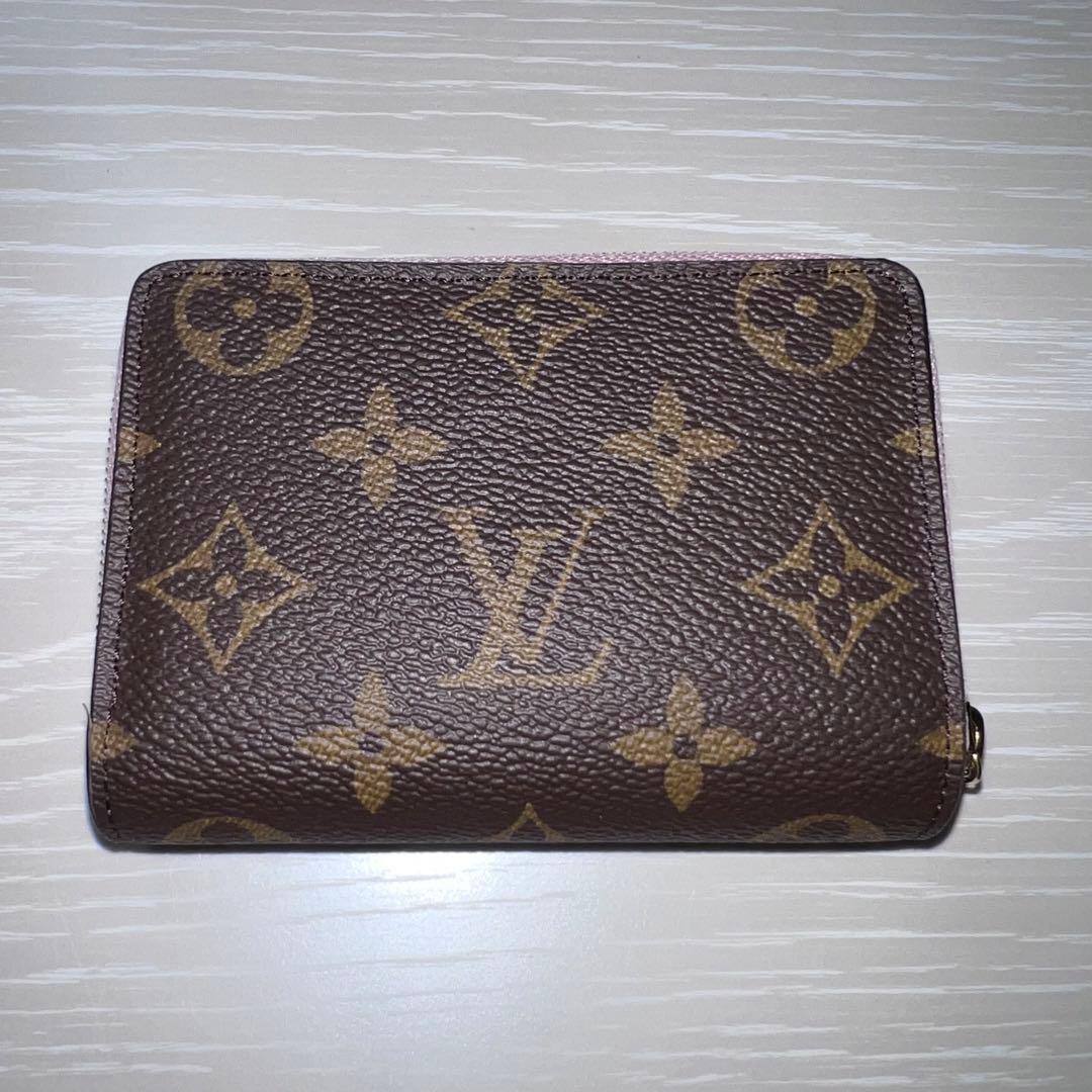 LOUIS VUITTON / ルイヴィトン ポルトフォイユルー