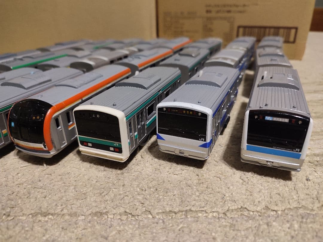 プラレール　トーマス　新幹線