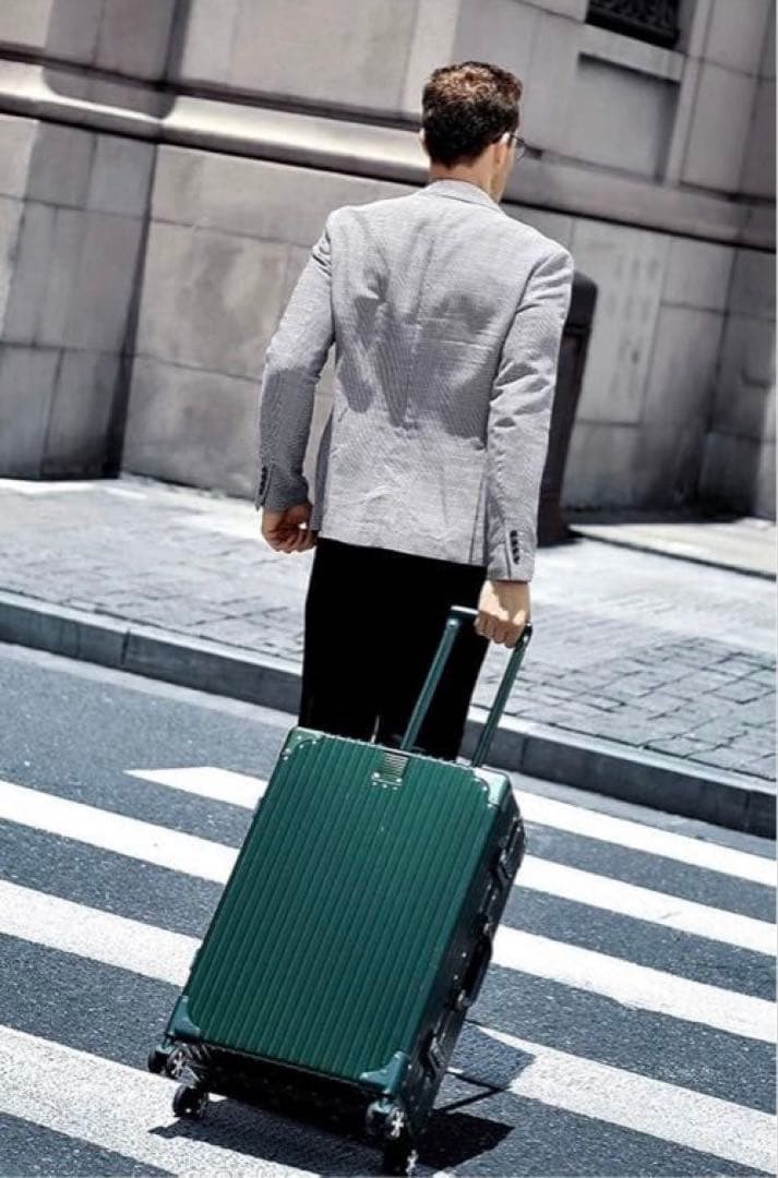 スーツケース アルミフレーム tsaロック保護カバー付き XL6泊7日 グリーン