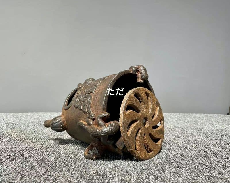 鉄器 獣頭炭ストーブ 茶釜を煮る 茶道具 装飾品 工芸品 置物