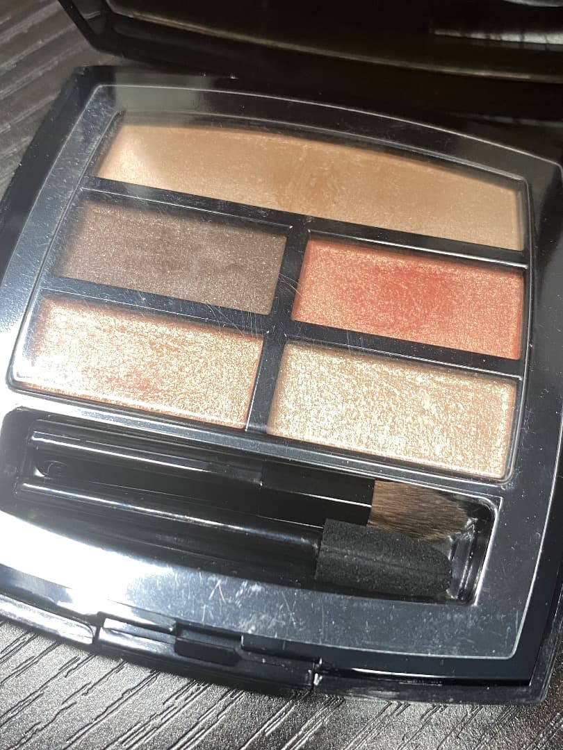 【なり】メイクブラシ＆美容液＆手袋