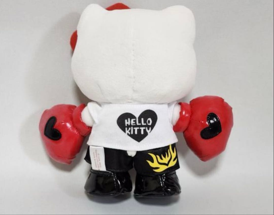 激レア☆ハローキティ ボクシンググローブ付き ぬいぐるみ