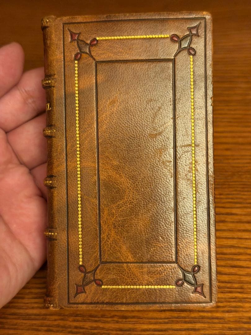 1910年 フランス アンティーク 革張り 典礼書 ミゼル 祈祷書 聖書