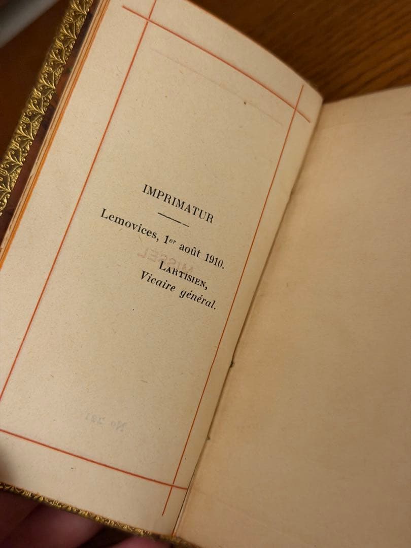1910年 フランス アンティーク 革張り 典礼書 ミゼル 祈祷書 聖書