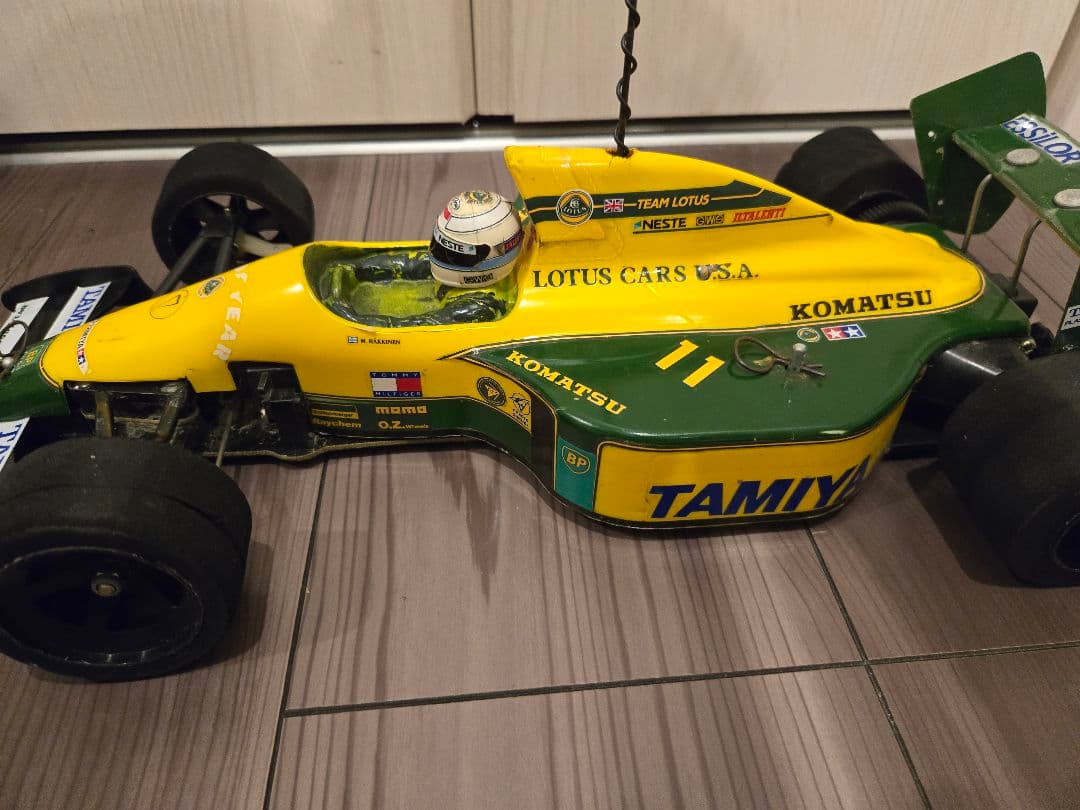 【タミヤ】F1ラジコンセットKOMATSU