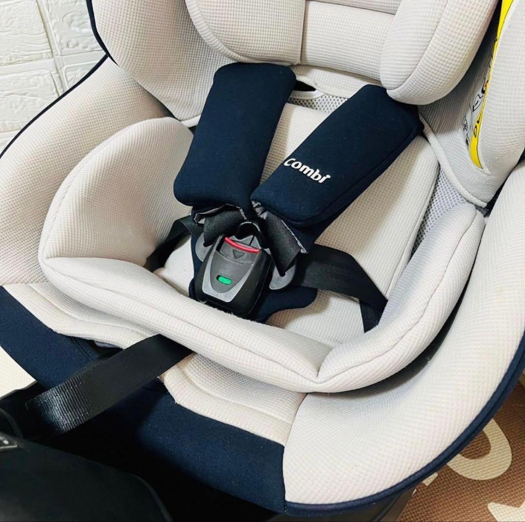 【☆ほぼ新品☆】コンビ☆チャイルドシート☆クルムーブスマートisofix☆