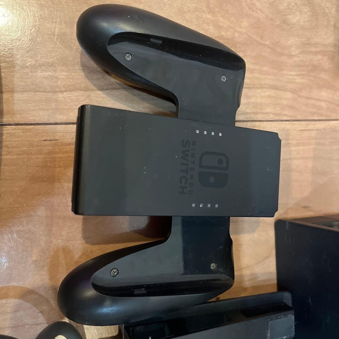 Nintendo Switch 本体 充電器・ケース付き