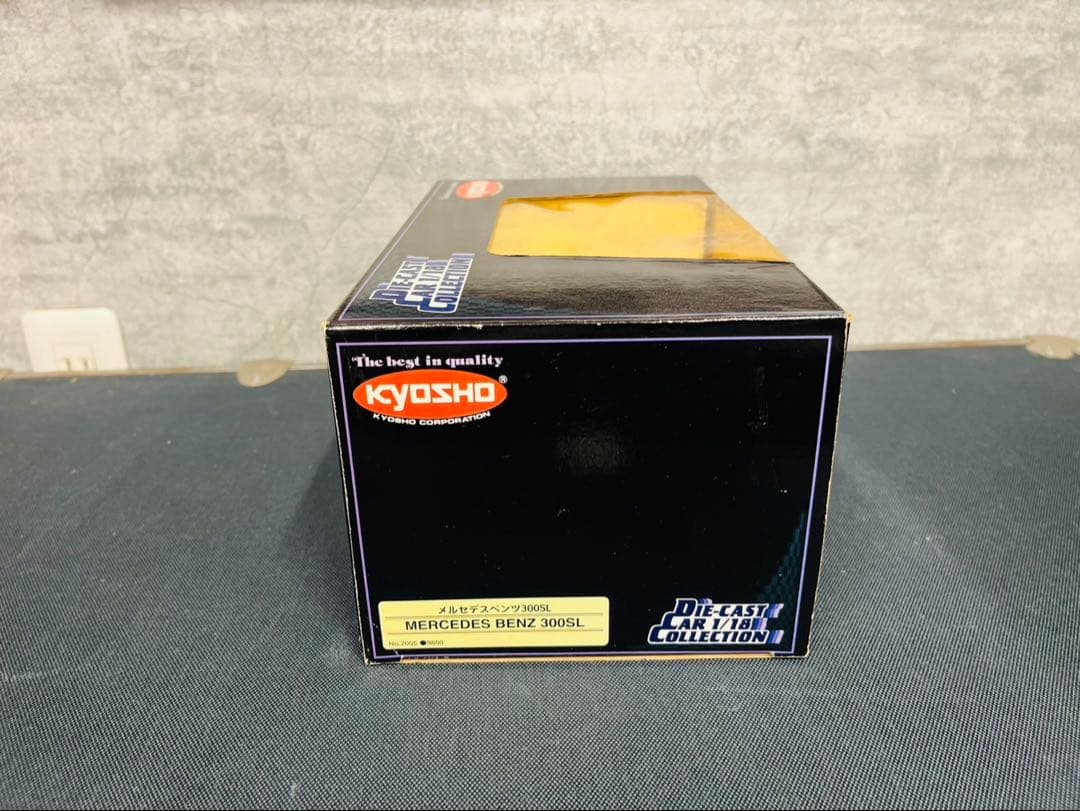 京商 1/18ミニカー メルセデスベンツ 300SLシルバーダイキャスト7005