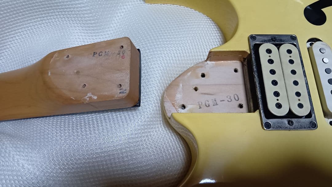 Ibanez PGM30 1995年フジゲン製造 リアPU ダンカンJB