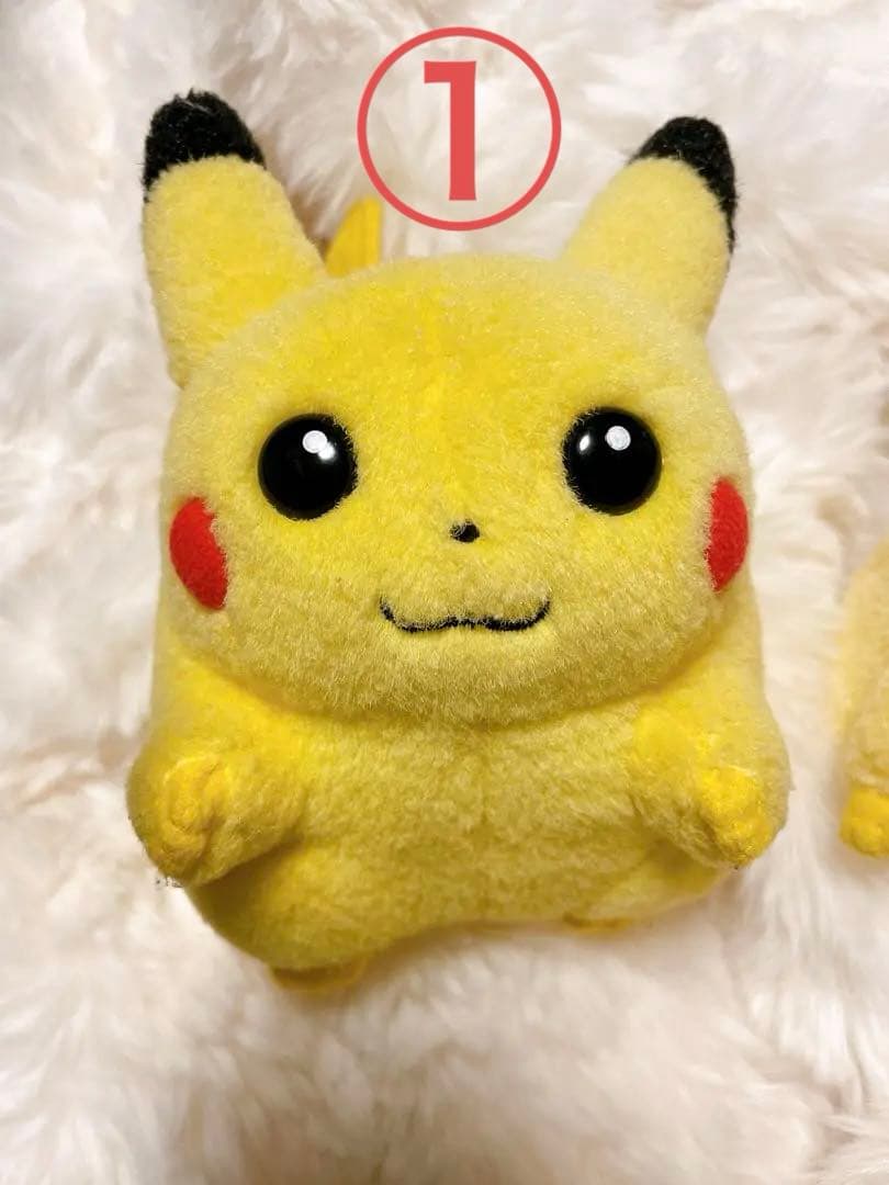 ピカチュウ TOMY 初期　ぬいぐるみ