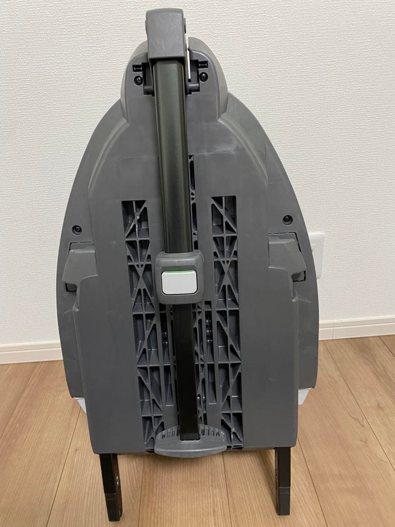 Ｒ*.様 期間限定　Combi チャイルドシート　THE Sシリーズ