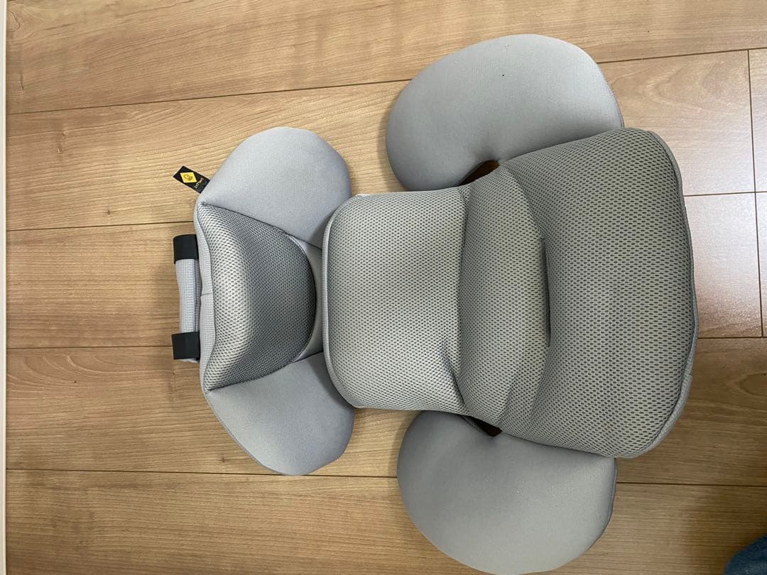 Ｒ*.様 期間限定　Combi チャイルドシート　THE Sシリーズ