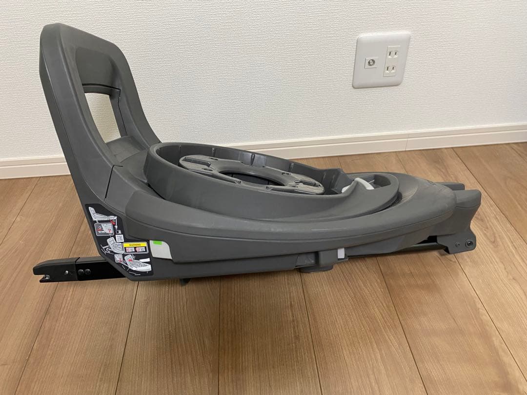 Ｒ*.様 期間限定　Combi チャイルドシート　THE Sシリーズ