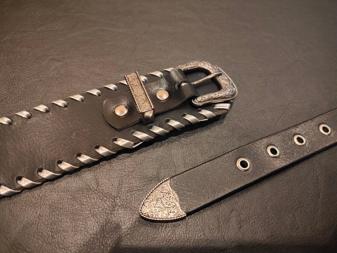 ギターストラップ　本革3mm厚　117〜130cm　ウエスタンバックル