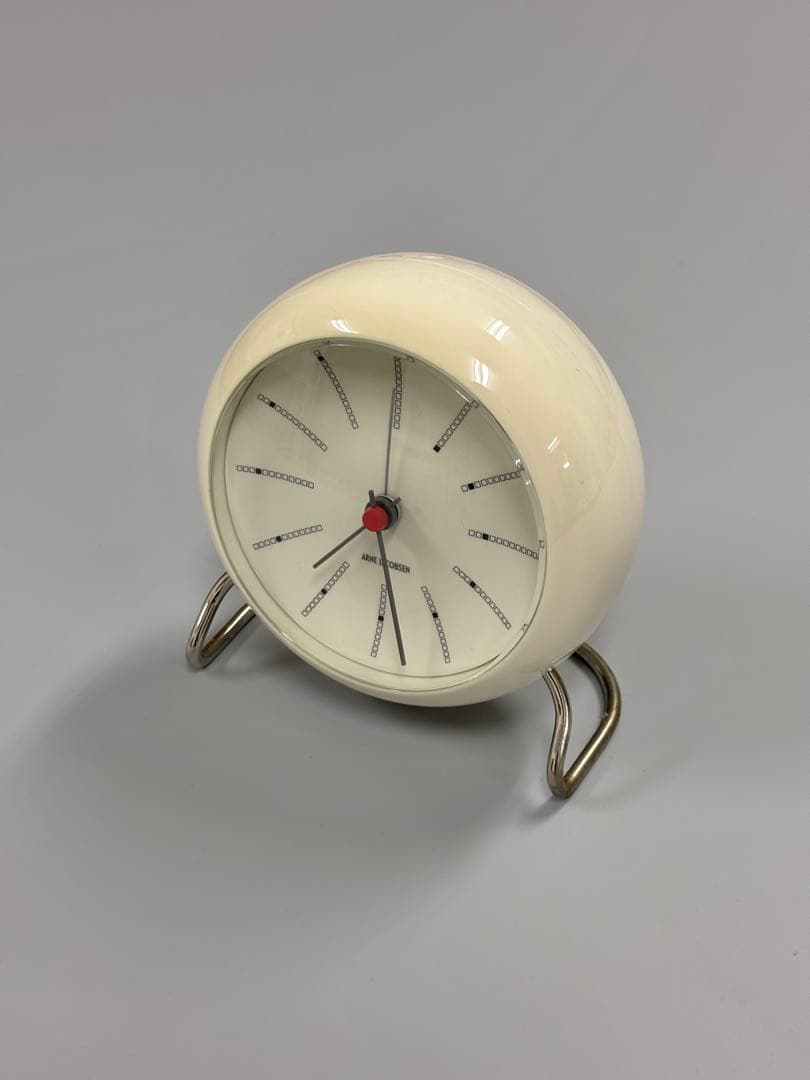 アルネヤコブセン　置き時計