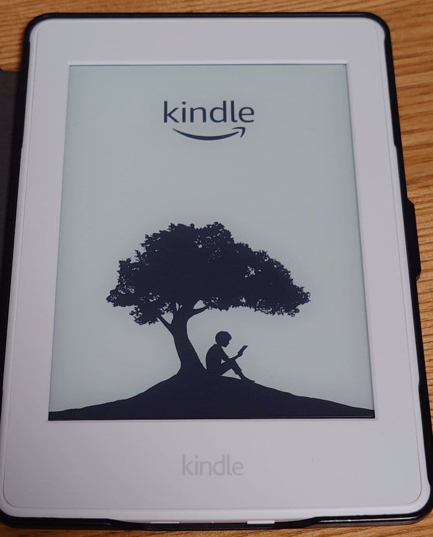 Kindle Paperwhite マンガモデル　第7世代　32GB　広告無し