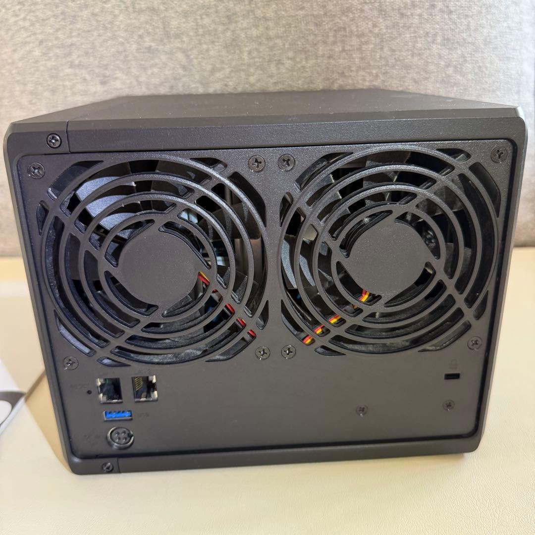 外付けハードディスク・ドライブ Synology DiskStation DS423+