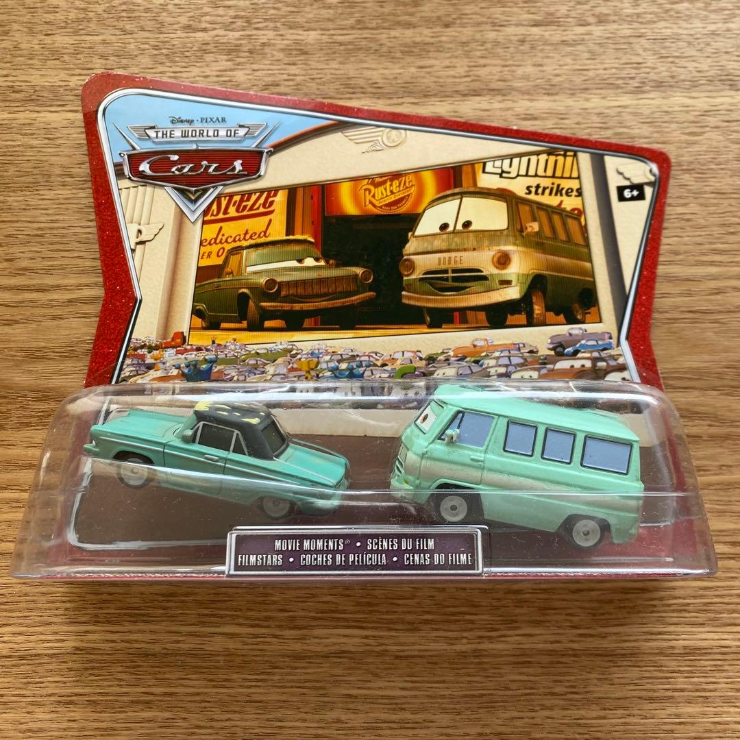 ムービーモーメント　DUSTY AND RUSTY RUST-EZE