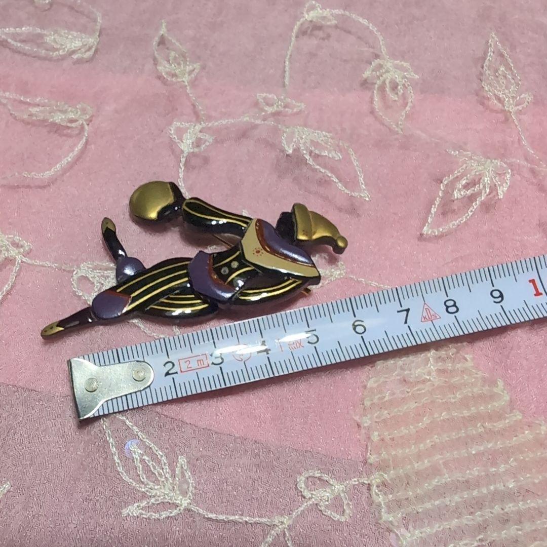 本鼈甲蒔絵ピエロブローチ