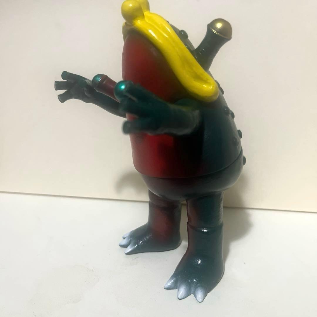 メデイコムトイ製 東映レトロソフビコレクション ロボドロ ソフビ フィギュア