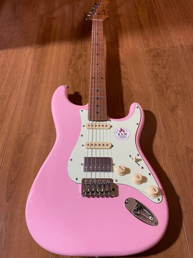 バッカスssh ギターストラトローズテッドメイプルピンク新品未使用品❗️