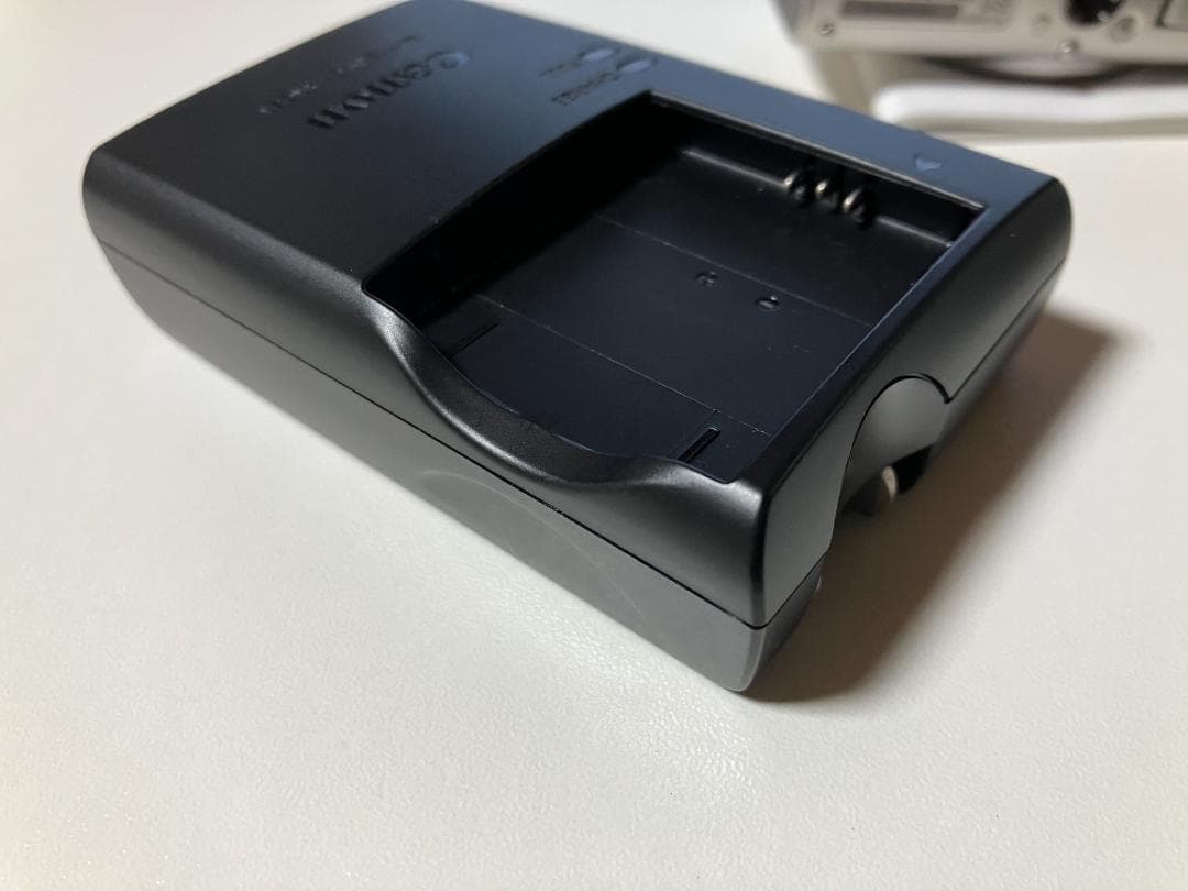 キャノン　デジタルカメラ　IXY650