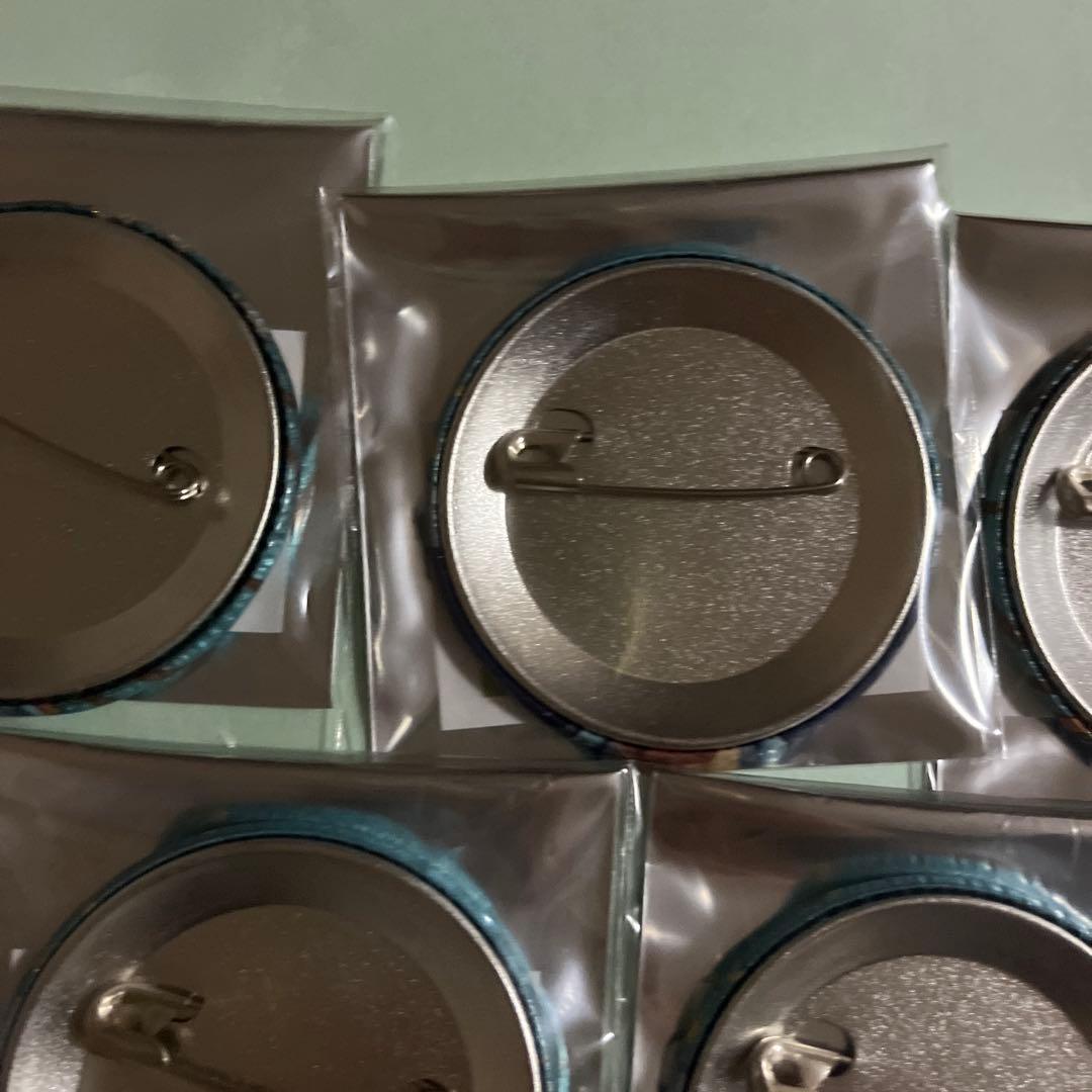 鬼滅の刃 時透無一郎 東武動物公園 動物稽古 グリッター 缶バッジ