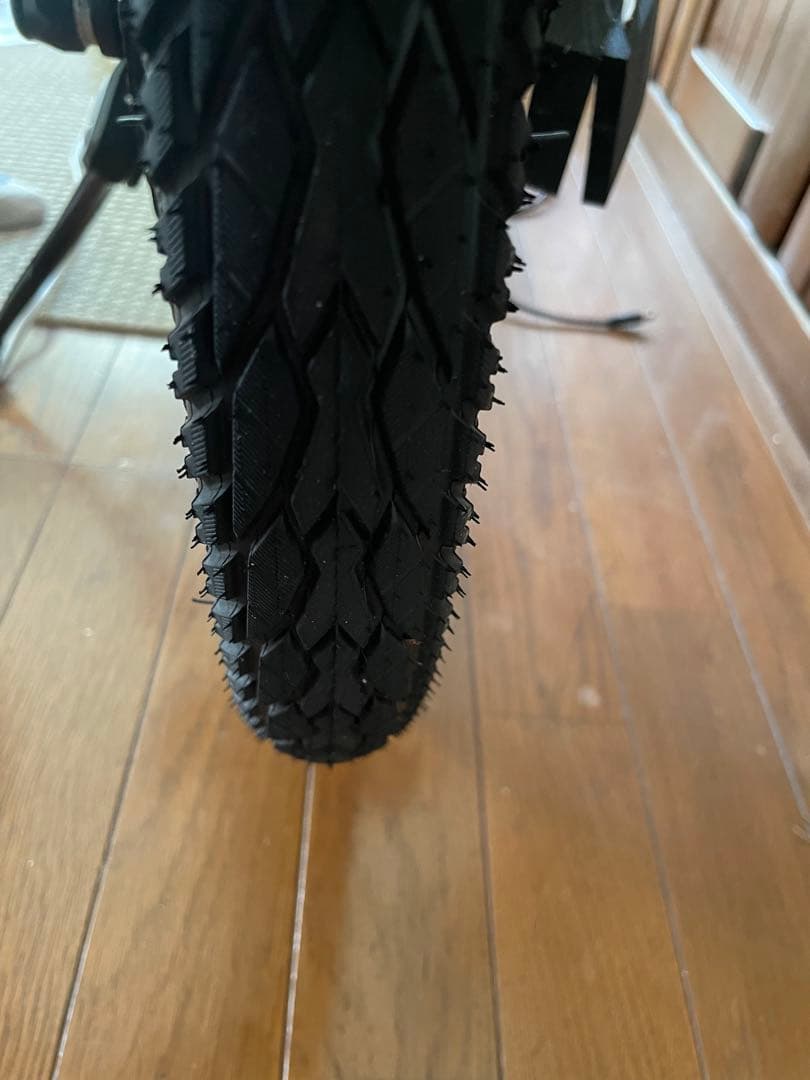 ado 20 電動アシスト自転車　走行距離は10キロ。