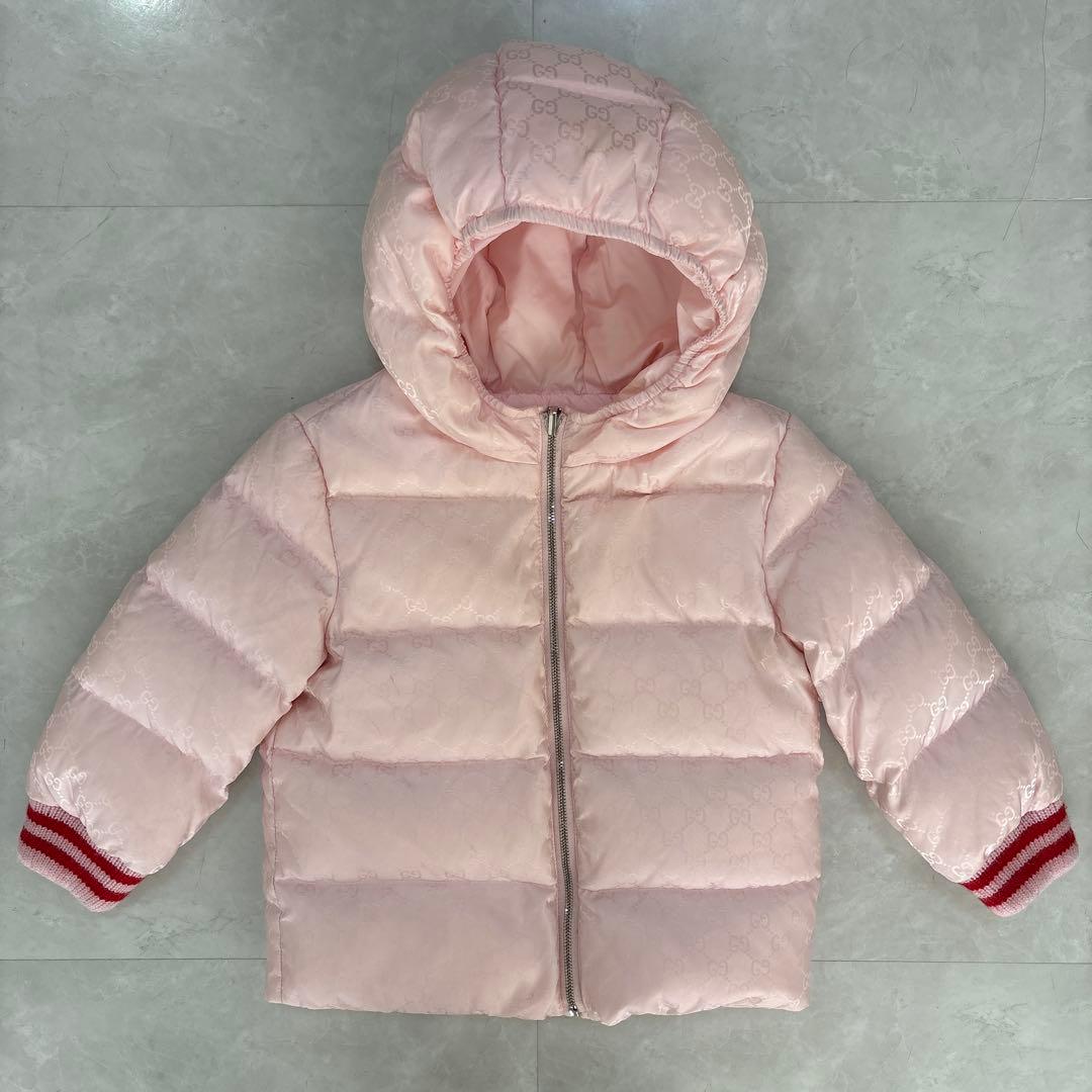 お値下げ中！GUCCI ピンク ダウンコート 18/24m