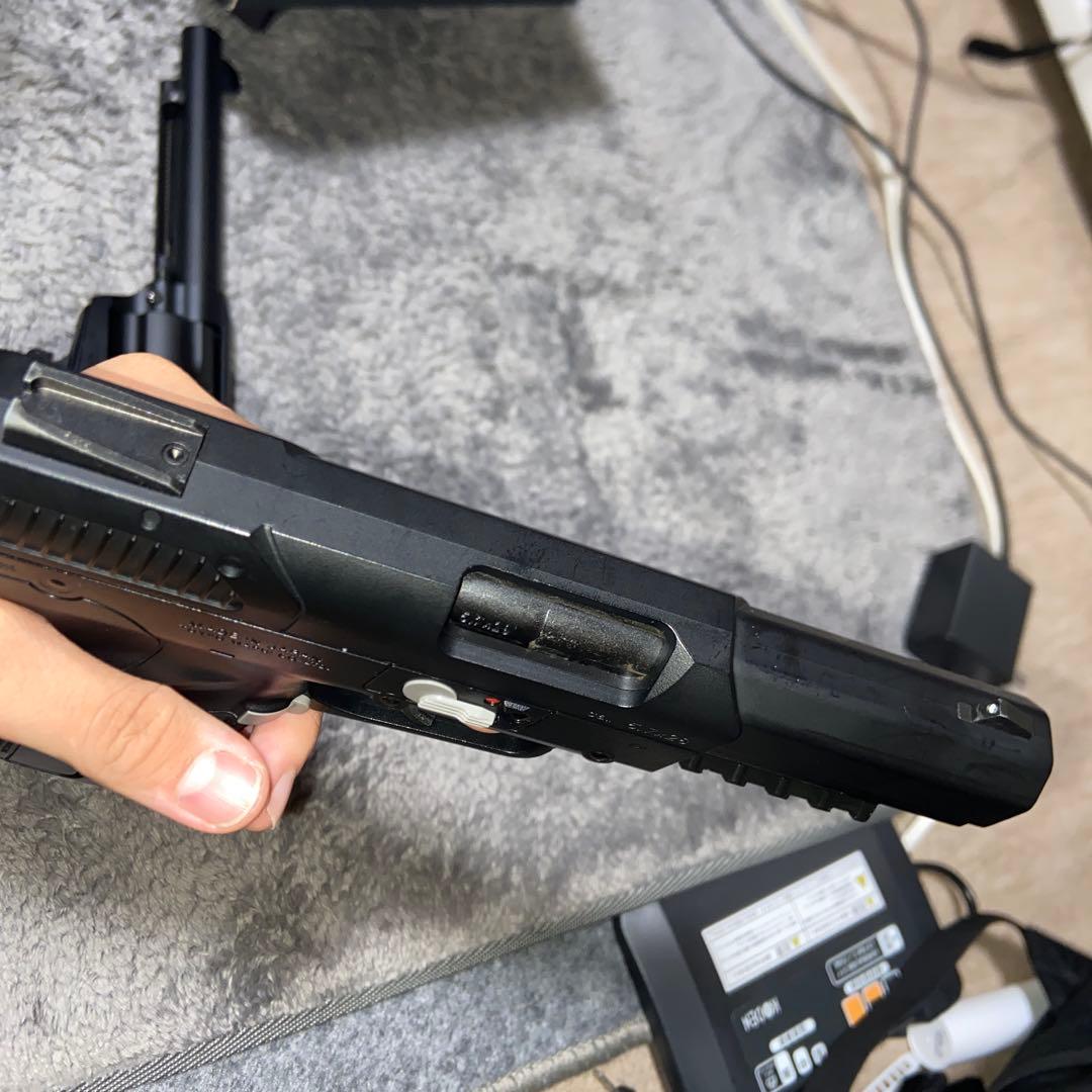 SAA.45エアコキ東京マルイFN5-7ガスガン東京マルイ