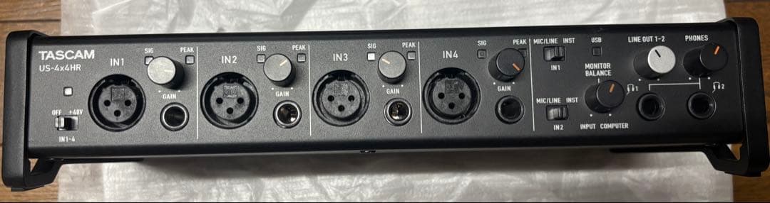 TASCAM US-4x4HR オーディオインターフェイス 付属品付き